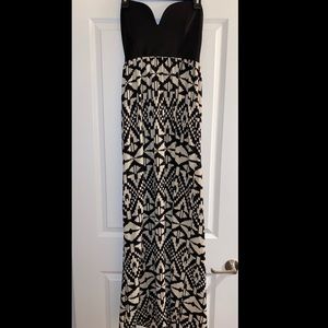 Strapless Windsor Maxi Dress